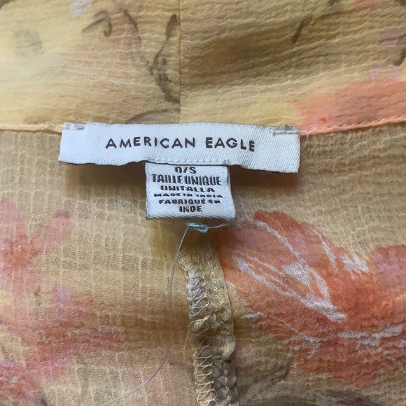 American Eagle Floral Print Over Size Kimono - Picture 7 of 10